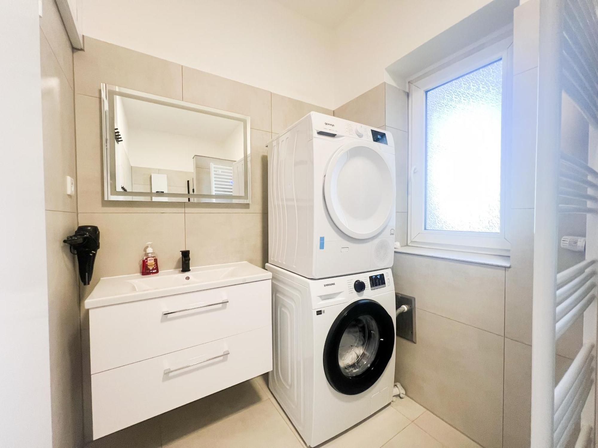 Vibehome Duesseldorf - Stadtmitte מראה חיצוני תמונה