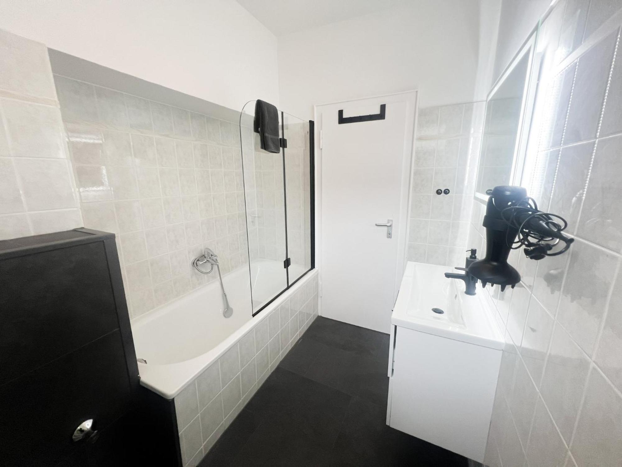 Vibehome Duesseldorf - Stadtmitte מראה חיצוני תמונה